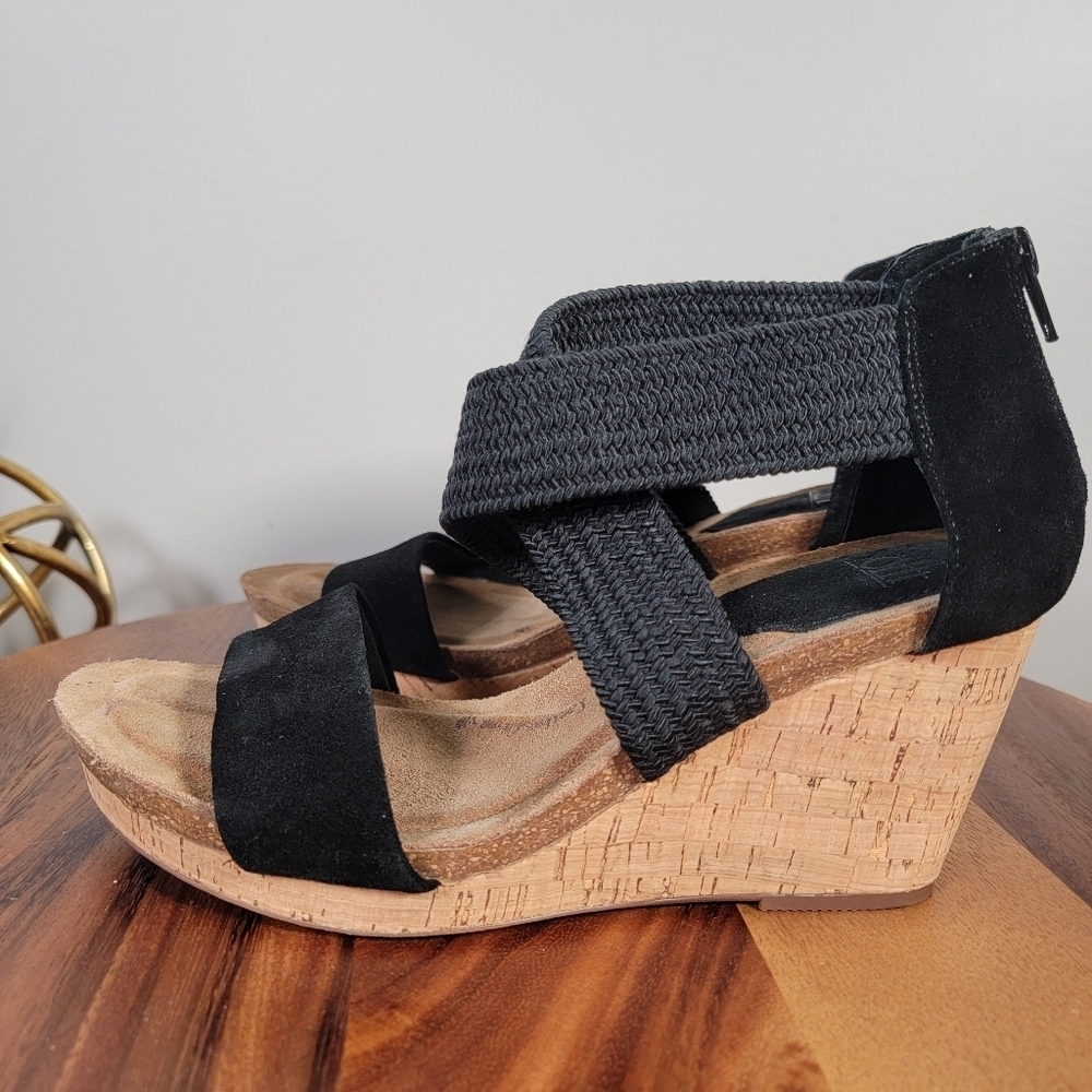 Sofft Black Cork Wedge Sandals - Picture 5 of 11